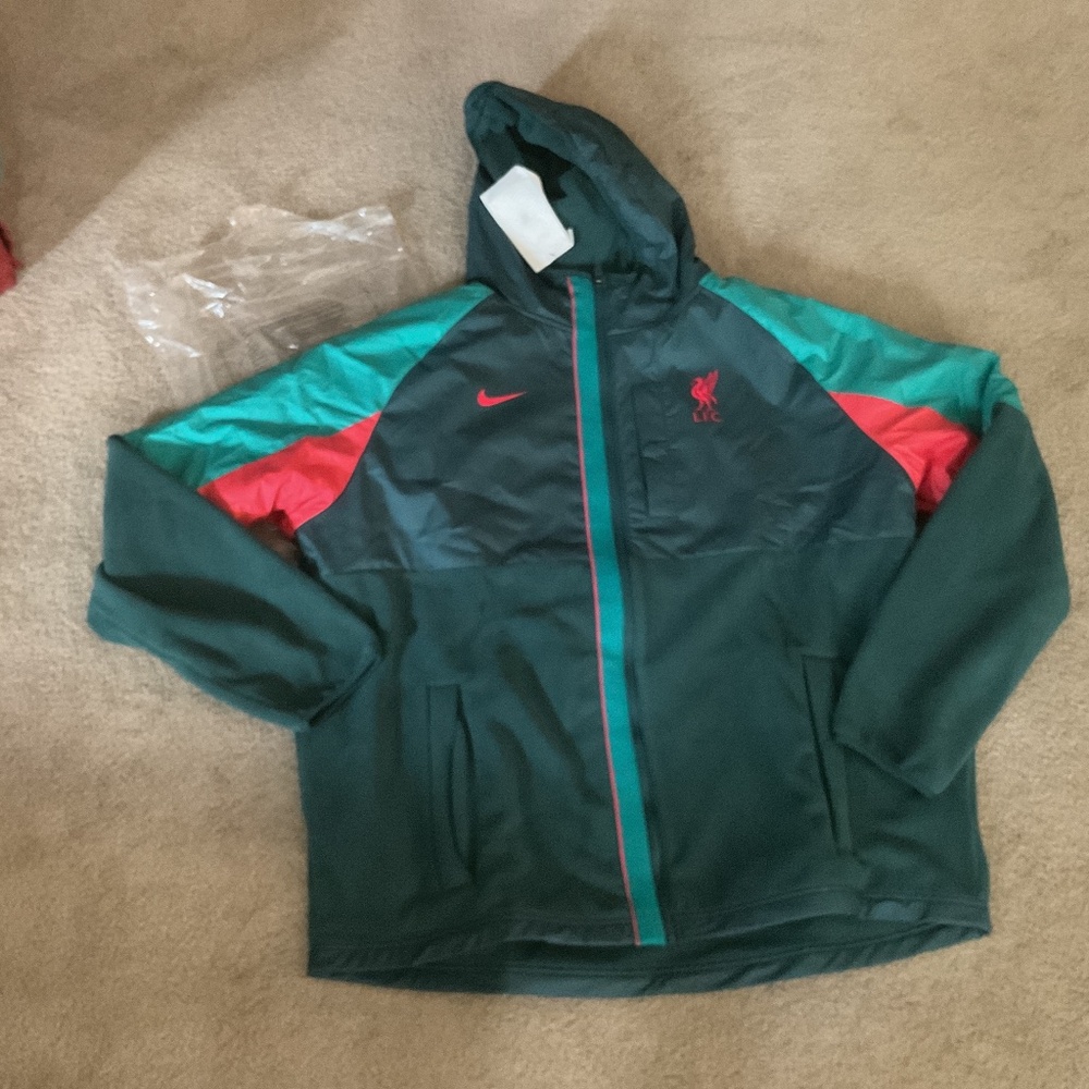 Liverpool Football Club LFC Fleece Jacket XXL NWT Nike